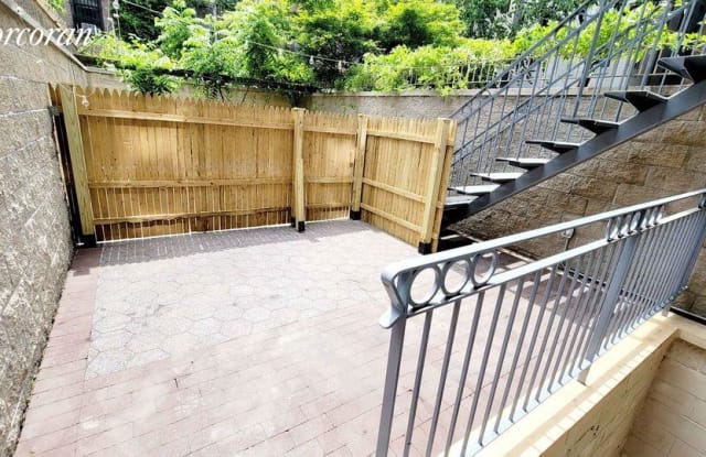 352 West 123Rd Street - 352 West 123rd Street, New York City, NY 10027