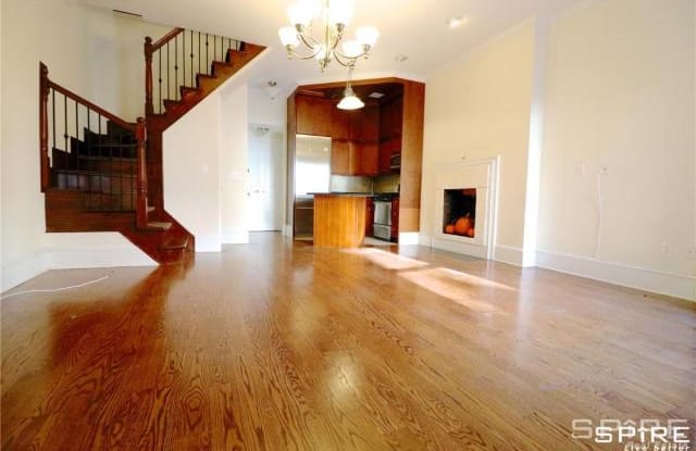 39 West 68th Street - 39 West 68th Street, New York City, NY 10023