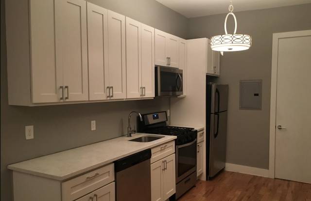 19 LINCOLN ST - 19 Lincoln Street, Jersey City, NJ 07307