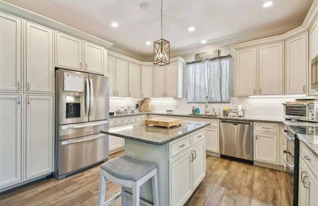 1056 East Normandy Boulevard photos photos