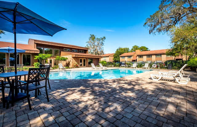 Woodlake Park Apartments Gallery 3