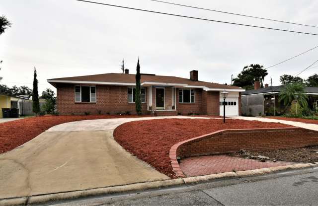 1625 FURMAN RD Gallery 4