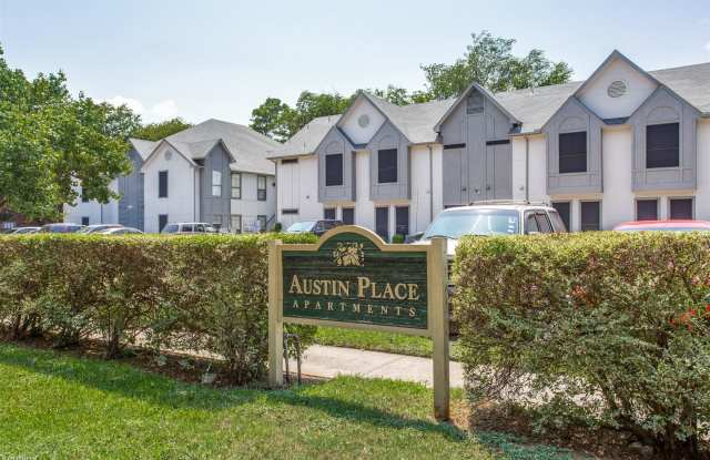 Austin Place - 1005 North Austin Street, Denton, TX 76201