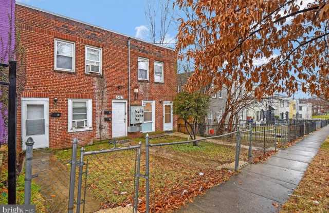 3427 B Street SE Gallery 3