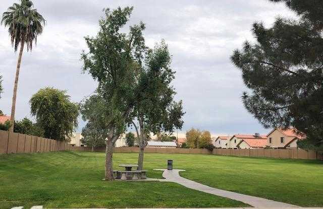 4425 E Hiddenview Drive Gallery 2