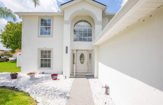 Beautiful home in Sutton Lakes Gallery 4