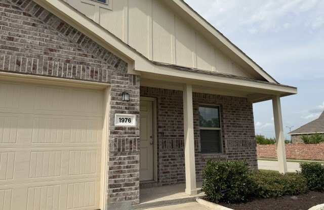 1976 Helmoken Falls Drive Gallery 3