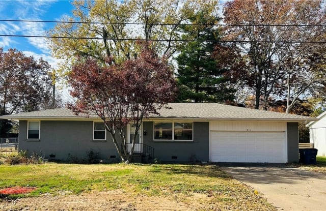 341 Crestview  DR - 341 Crestview Drive, Bentonville, AR 72712