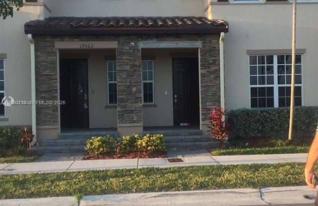 17059 SW 96 ST photos photos