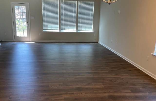 490 ENSEMBLE WAY Gallery 2