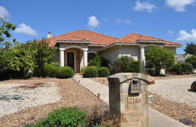 2146 -- Hedgestone photos photos