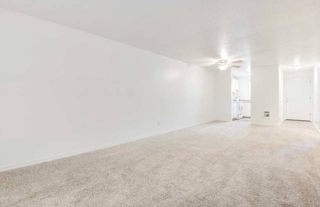 Colonial Villa Apartments Gallery 4