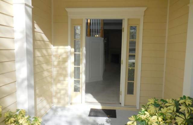 11077 E CASTLEMAIN CIR - 11077 Castlemain Circle East, Jacksonville, FL 32256