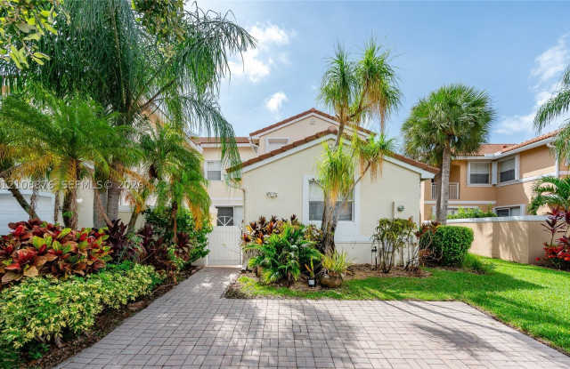 1571 Seagrape Way Gallery 1