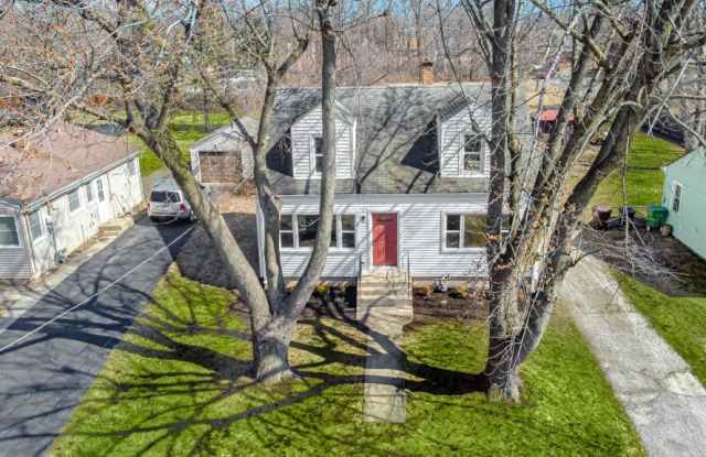 16835 New England Avenue photos photos