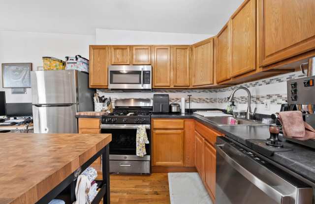 280 GRAND ST photos photos