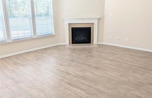 2562 Spring Breeze Way Gallery 4