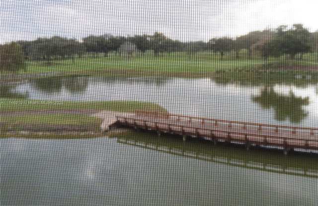 3001 W Rolling Hills Cir - 3001 West Rolling Hills Circle, Davie, FL 33328