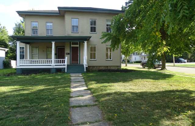 635 W Maumee St photos photos