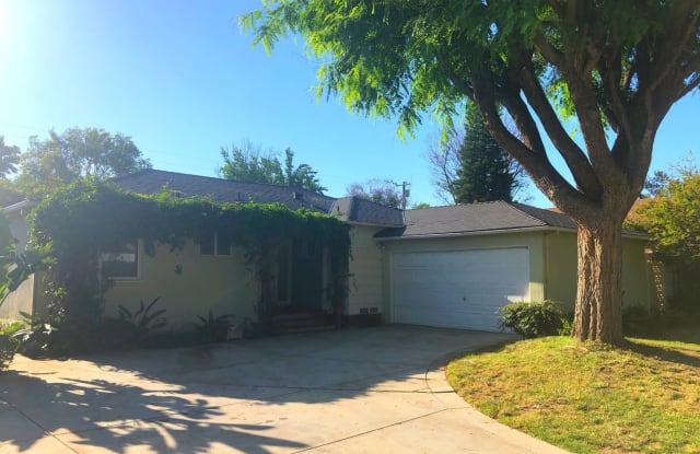 6514 Glade Ave - 6514 Glade Avenue, Los Angeles, CA 91303