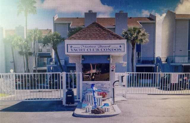 320 MEDALLION BOULEVARD - 320 Medallion Boulevard, Madeira Beach, FL 33708