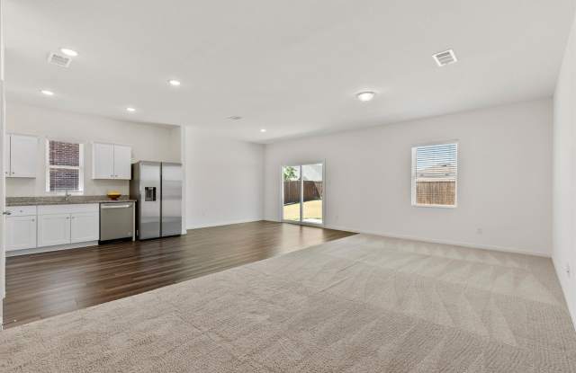 3008 Lacebark Court Gallery 3