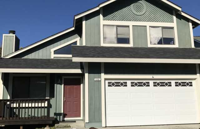 Beautiful 3 Bedroom Home in Desirable M Section Available Soon! photos photos