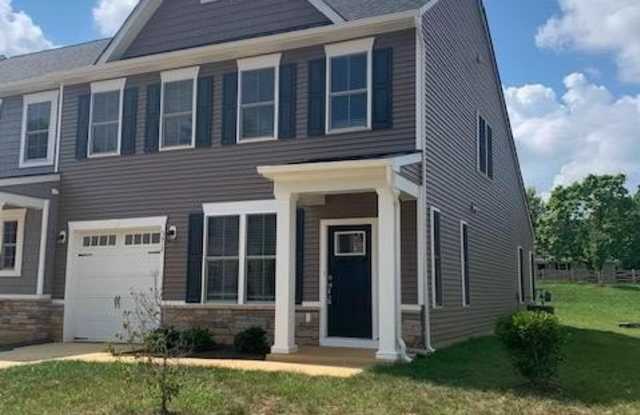 5612 FINLEY ROSE Court Gallery 1