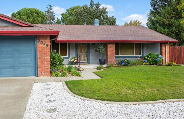 Comfortable Single-Story Home in Established Livermore Neighborhood Gallery 1