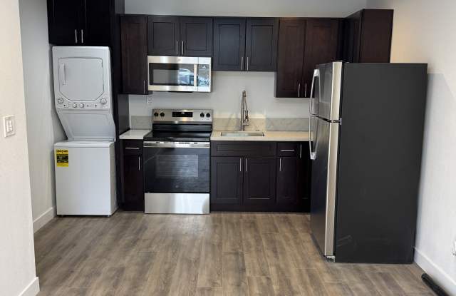 1487 Claremont Place photos photos