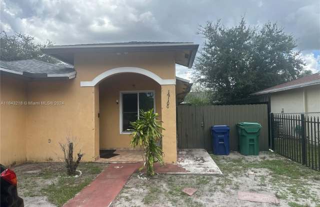19100 NW 32nd Ave - 19100 Northwest 32nd Avenue, Miami Gardens, FL 33056