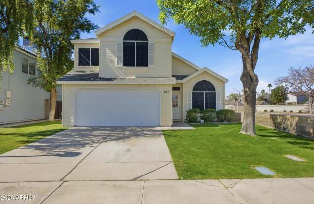 202 S Del Pueblo Street photos photos