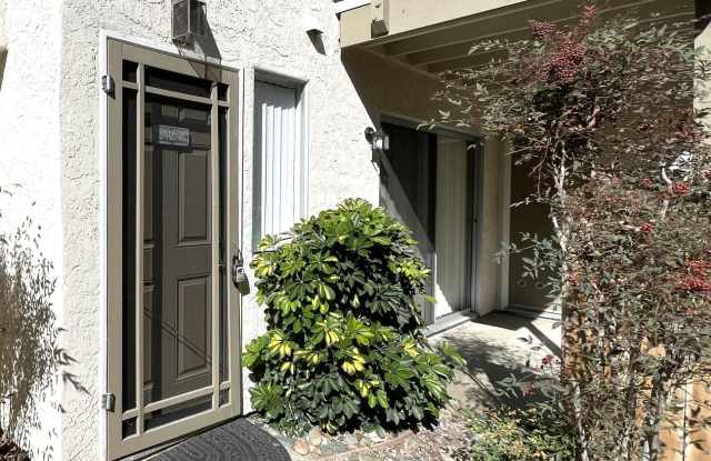 Dual Masters - One Block to Beach! - 242 Chinquapin Avenue, Carlsbad, CA 92008