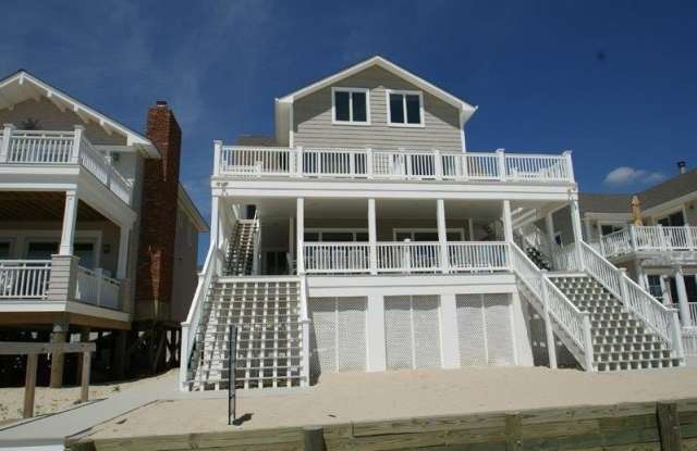 1904 Oceanfront photos photos