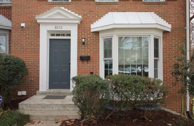 8072 SLEEPY VIEW Lane photos photos