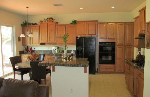 2204 Homestead Hills Court Gallery 3