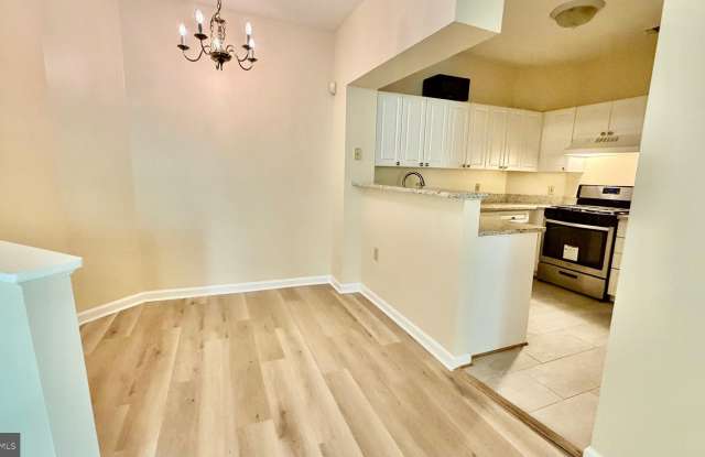 2203 WESTCOURT Lane Gallery 4