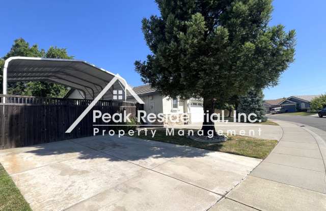 Wonderful 3bd/2ba Vintage Park Home with Covered RV Access! Gallery 4