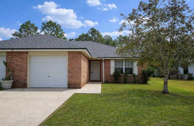 $1550 - 3/2/1 - Great Location Duplex B Section photos photos