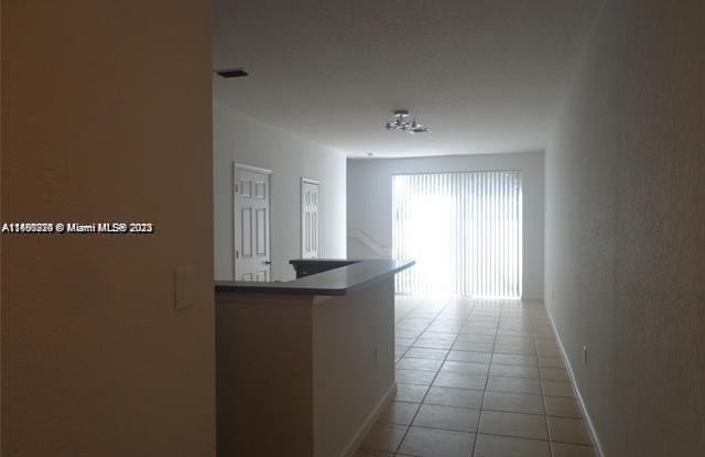 6303 Landings Way Gallery 2