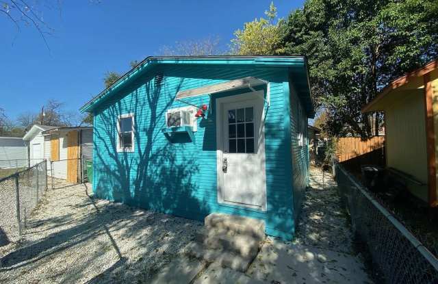 1033 Eldorado St - 1033 Eldorado Street, San Antonio, TX 78225