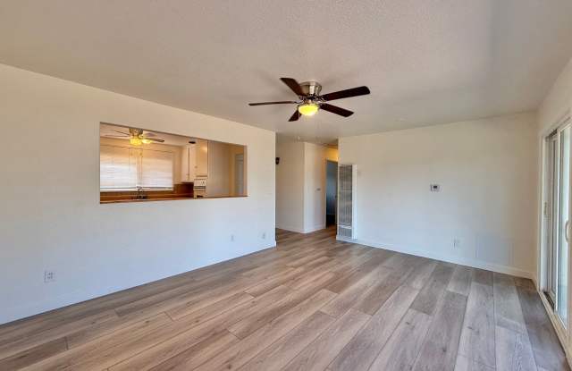 3 bedroom house in Santee with Large yard, 2-Car Garage! photos photos