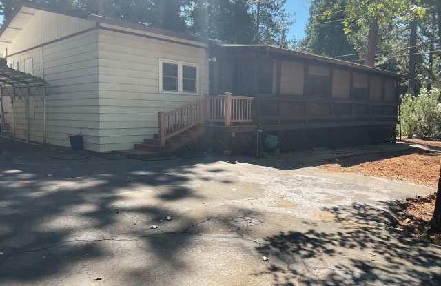 Magalia home for rent- 3 bed two bath, off street parking. Gallery 4