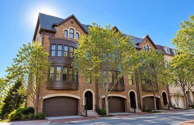 12447 ANSIN CIRCLE Drive Gallery 2