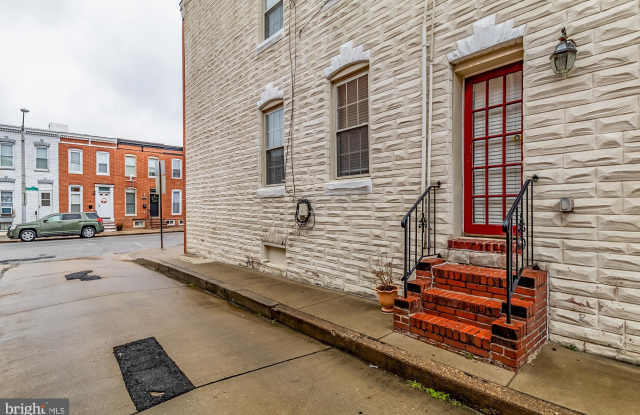 15 E RANDALL STREET Gallery 2