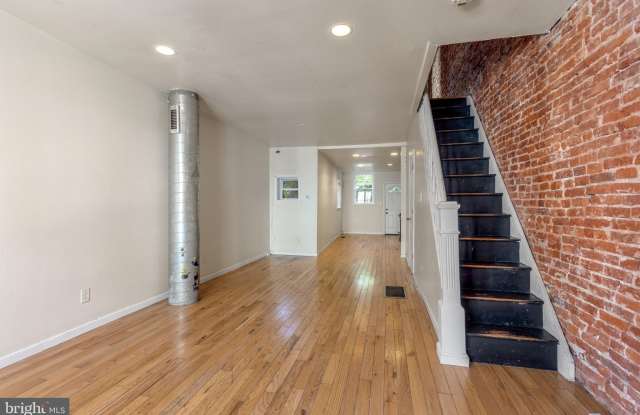 1921 S BONSALL STREET Gallery 4