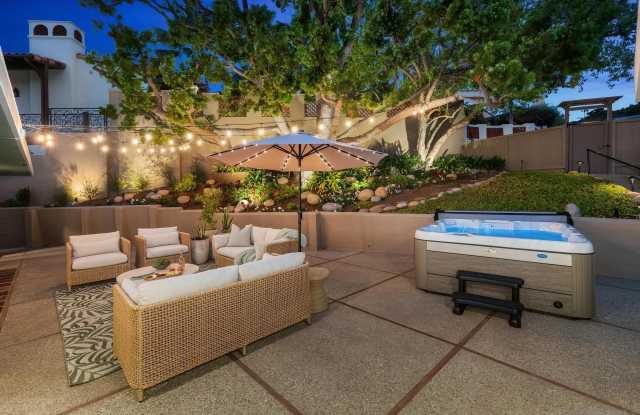 7201 Country Club Drive Gallery 3