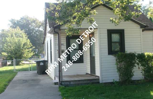 Charming 1 Bedroom House in Taylor - 5839 Hazel Street, Taylor, MI 48180