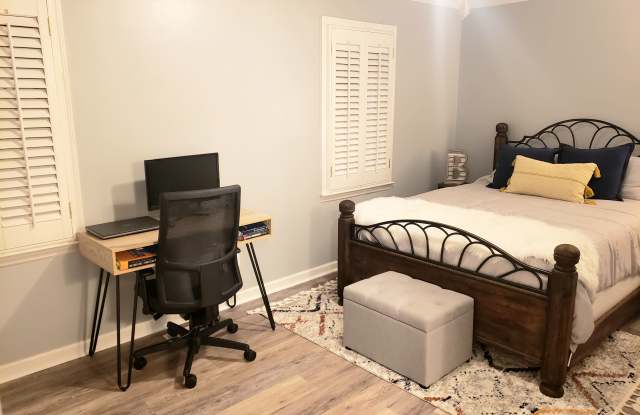 2845 Wynterhall Road Southeast photos photos 2845 Wynterhall Road Southeast photos photos