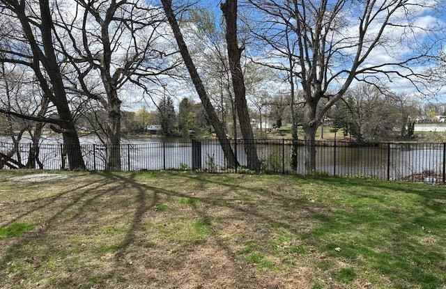 62 LAKEVIEW Court Gallery 2